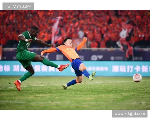 北京人和与华夏足球对决展现中超精彩瞬间与球队实力较量