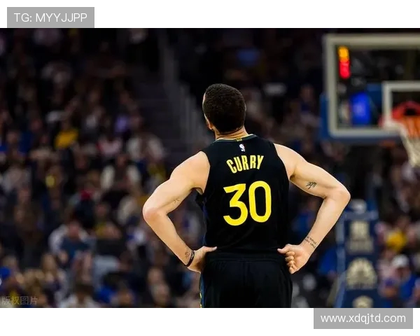 库里三分大赛决赛连中20球创历史新高震撼全场再展神射手风采